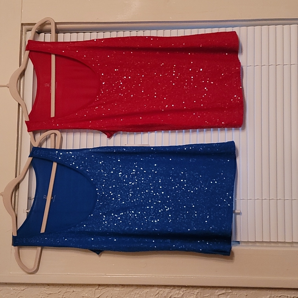 NWT Designer (NY & CO) Sequined front summer tank tops Size M